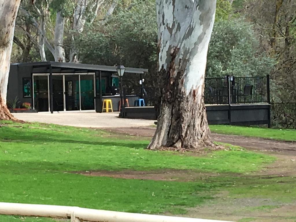 Adelaide Brownhill Creek Tourist Park Hotel Exterior foto