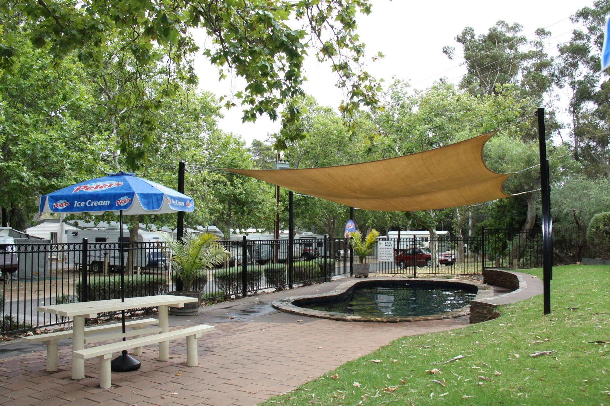 Adelaide Brownhill Creek Tourist Park Hotel Exterior foto